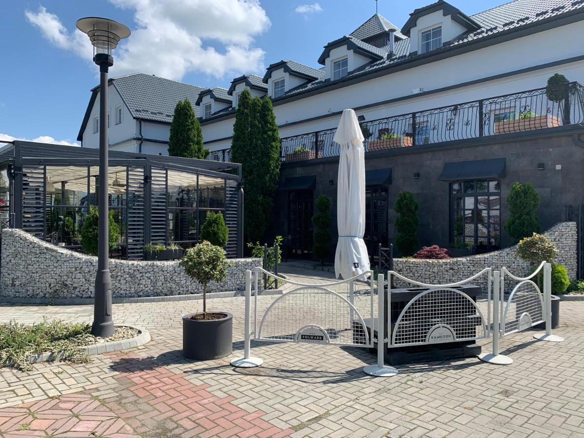 Hotel Kameleon Tarnobrzeg Εξωτερικό φωτογραφία
