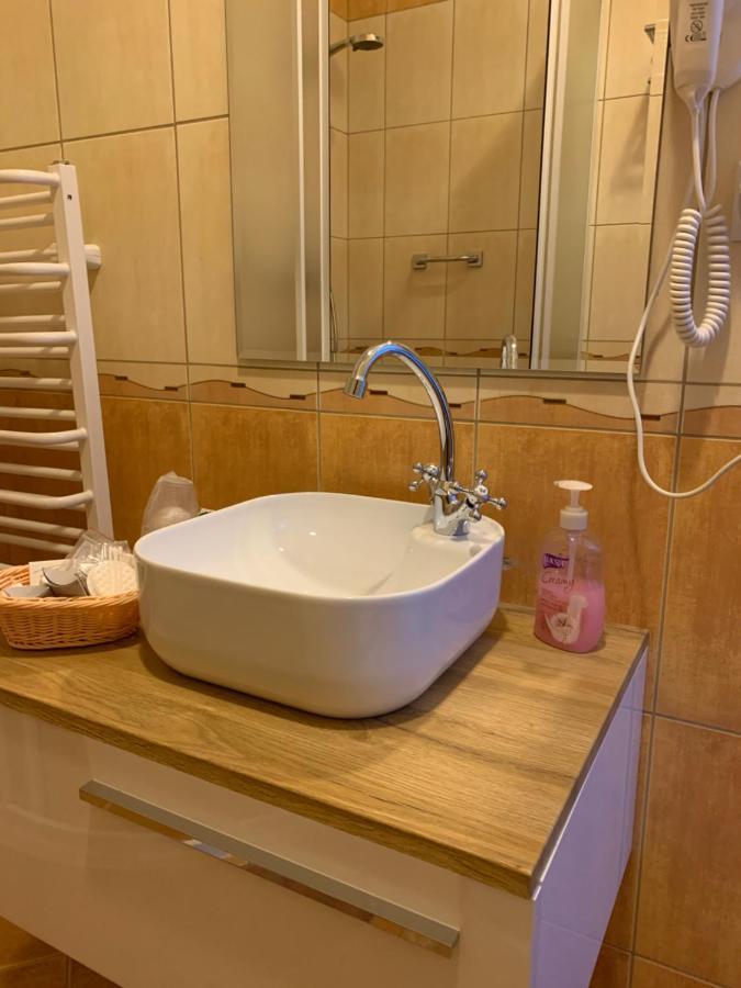 Hotel Kameleon Tarnobrzeg Εξωτερικό φωτογραφία